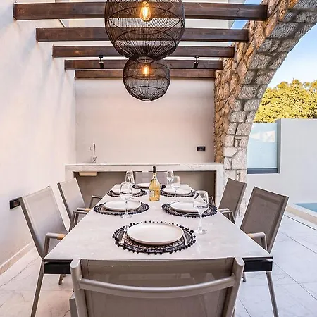 Kallithea Luxury -aphrodite-